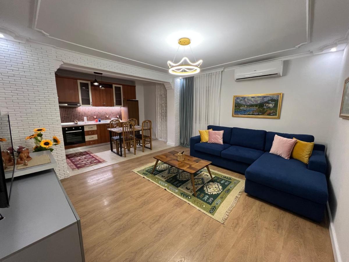 Chestnut Yard Villa Tiranë Luaran gambar