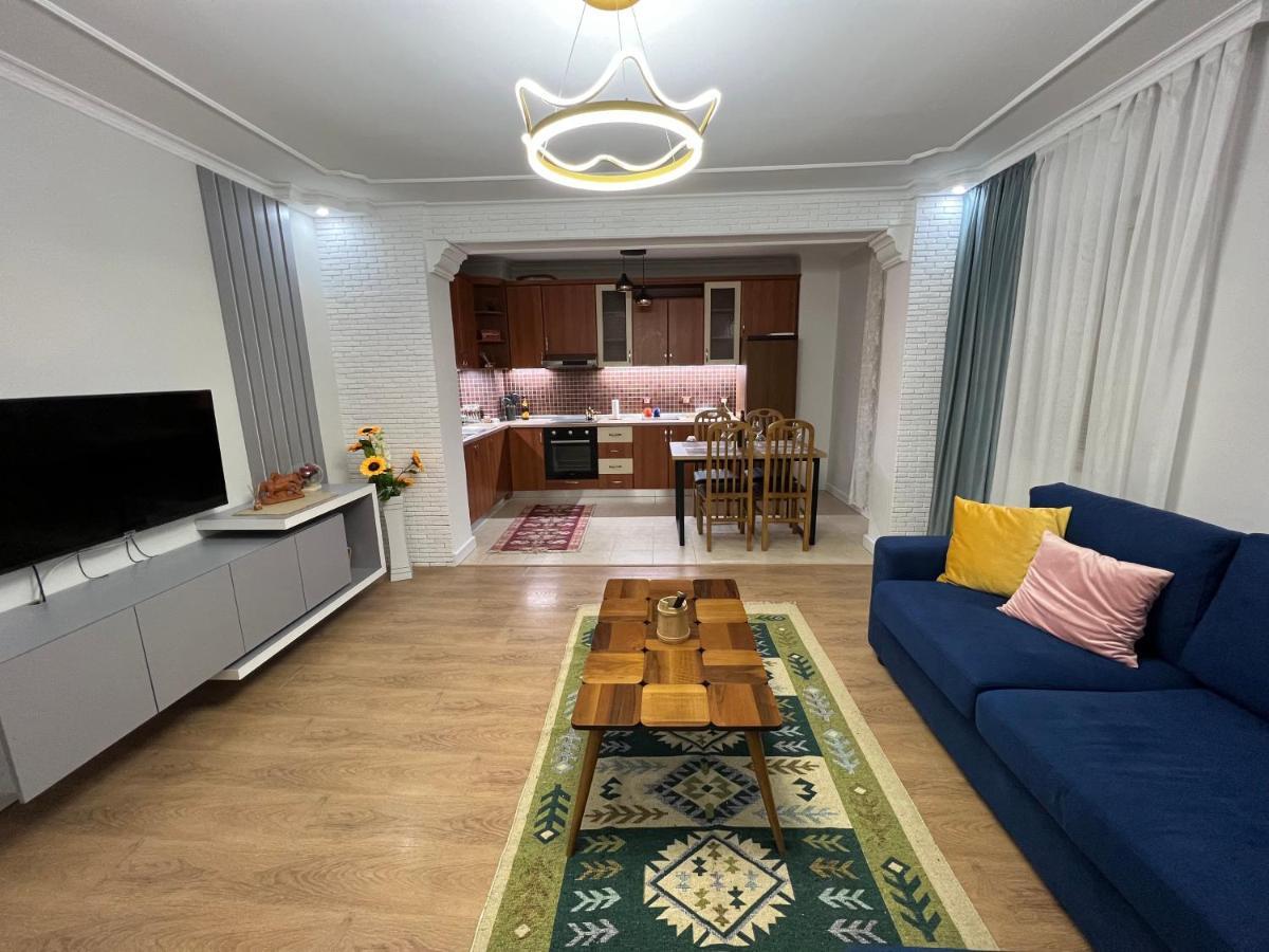 Chestnut Yard Villa Tiranë Luaran gambar