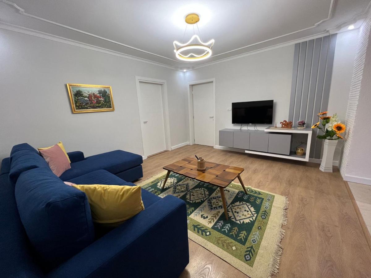 Chestnut Yard Villa Tiranë Luaran gambar