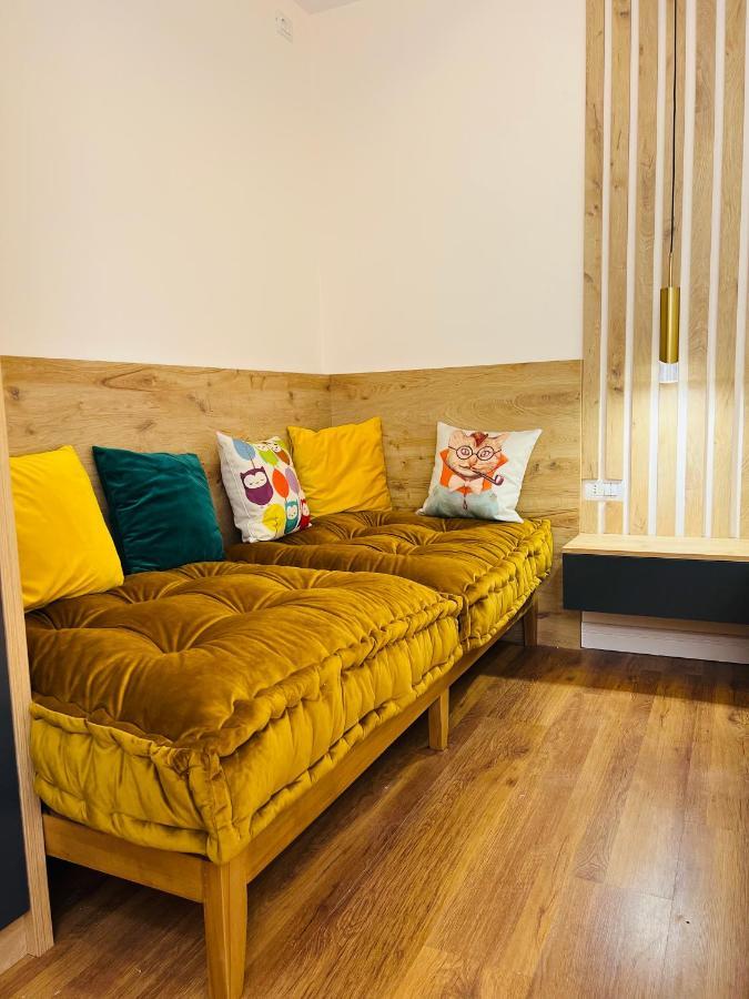 Chestnut Yard Villa Tiranë Luaran gambar
